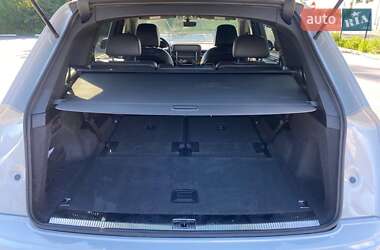 Внедорожник / Кроссовер Audi Q7 2016 в 