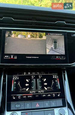 Внедорожник / Кроссовер Audi Q7 2021 в 