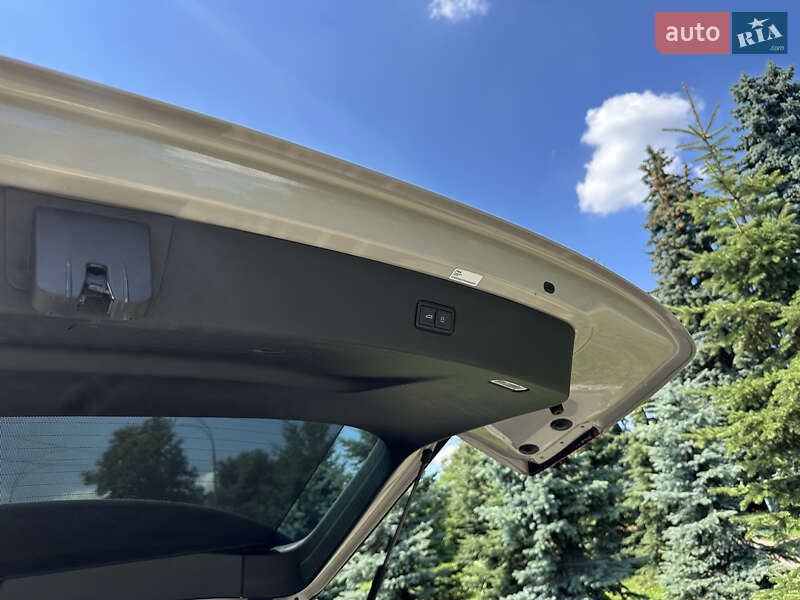 Внедорожник / Кроссовер Audi Q7 2022 в Киеве