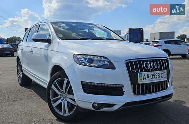 Внедорожник / Кроссовер Audi Q7 2010 в 
