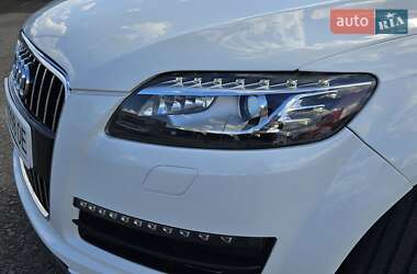 Внедорожник / Кроссовер Audi Q7 2010 в 