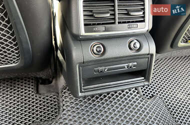 Внедорожник / Кроссовер Audi Q7 2011 в 