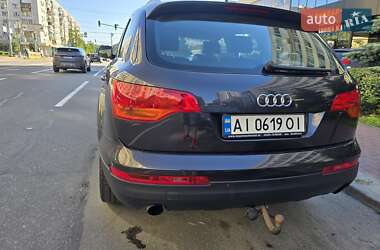 Внедорожник / Кроссовер Audi Q7 2006 в 