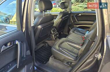 Внедорожник / Кроссовер Audi Q7 2006 в 
