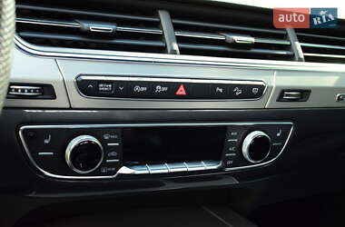 Внедорожник / Кроссовер Audi Q7 2019 в 