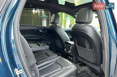 Внедорожник / Кроссовер Audi Q7 2019 в 