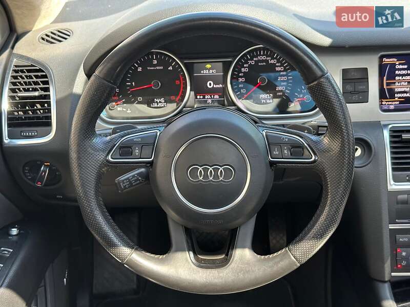 Внедорожник / Кроссовер Audi Q7 2012 в Одессе