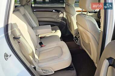 Внедорожник / Кроссовер Audi Q7 2012 в 