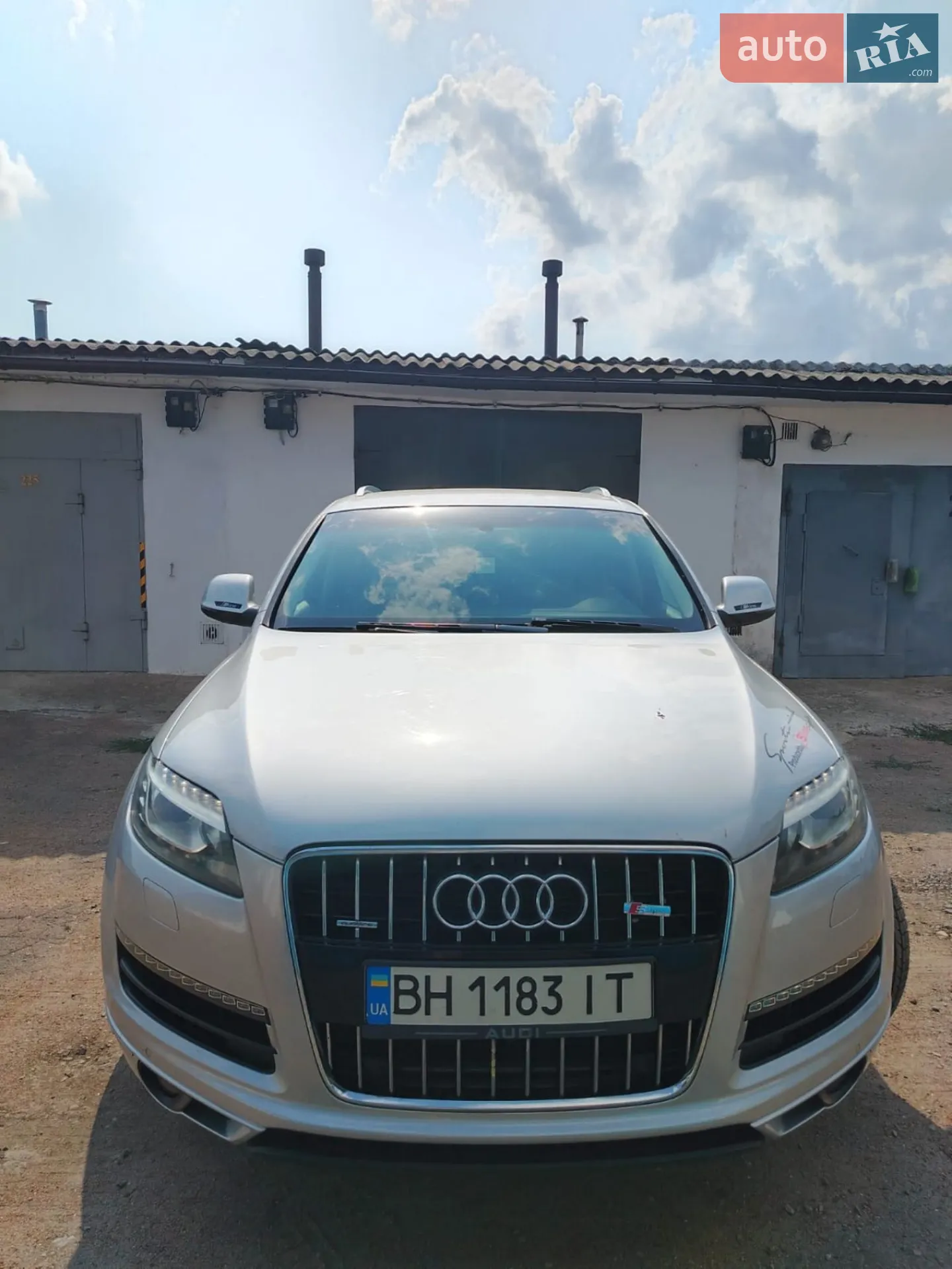 2010 Audi Q7 - фото 1