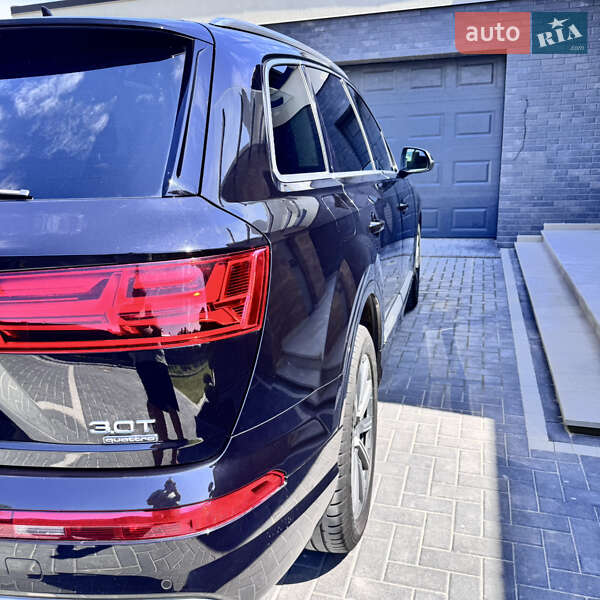 Внедорожник / Кроссовер Audi Q7 2017 в Тернополе