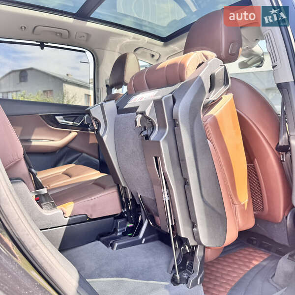 Внедорожник / Кроссовер Audi Q7 2017 в Тернополе