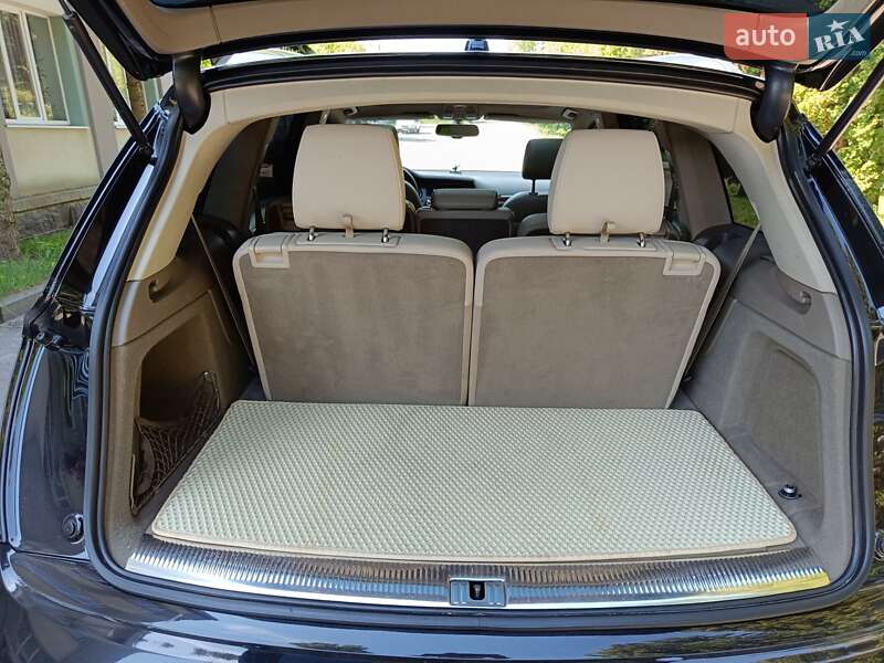 Внедорожник / Кроссовер Audi Q7 2014 в Ровно