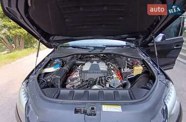 Внедорожник / Кроссовер Audi Q7 2014 в 
