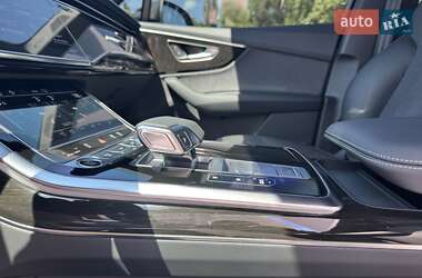 Внедорожник / Кроссовер Audi Q7 2025 в 