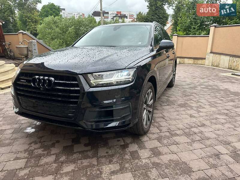 Внедорожник / Кроссовер Audi Q7 2016 в Львове