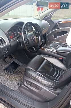 Внедорожник / Кроссовер Audi Q7 2007 в 