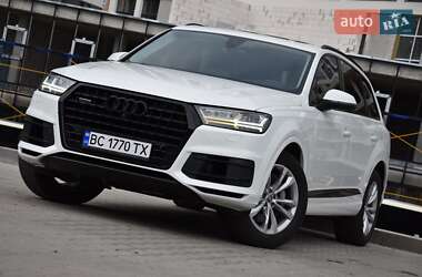 Внедорожник / Кроссовер Audi Q7 2019 в 