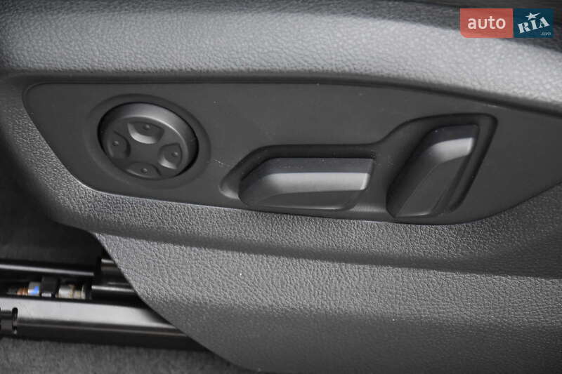 Позашляховик / Кросовер Audi Q7 2019 в Львові