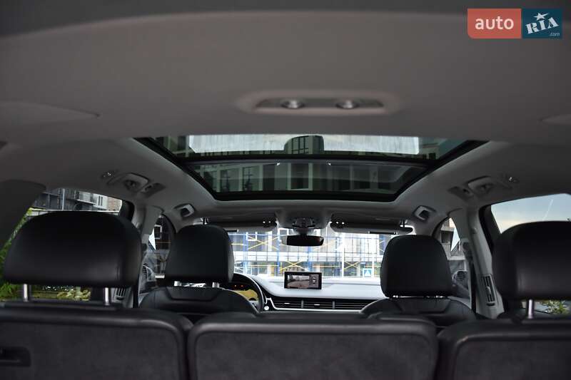 Позашляховик / Кросовер Audi Q7 2019 в Львові