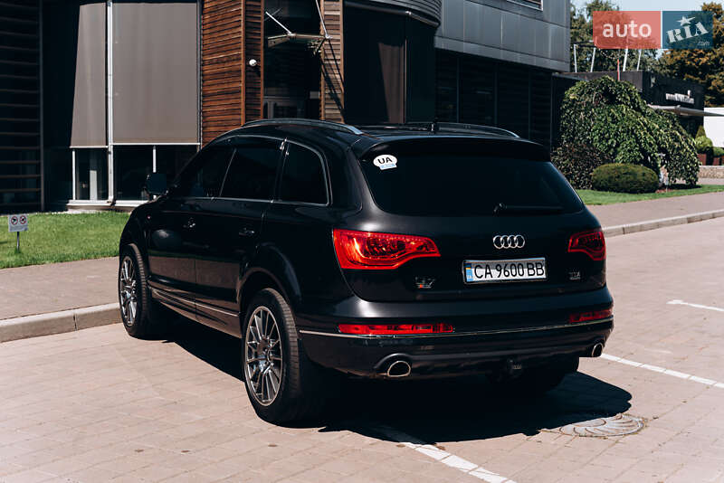 Внедорожник / Кроссовер Audi Q7 2015 в Черкассах