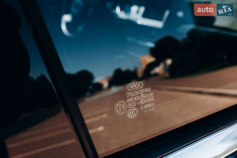 Внедорожник / Кроссовер Audi Q7 2015 в Черкассах