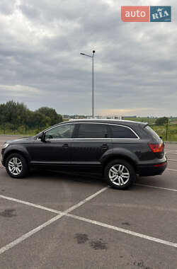Внедорожник / Кроссовер Audi Q7 2007 в 