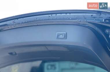 Внедорожник / Кроссовер Audi Q7 2013 в 