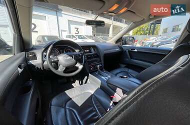Внедорожник / Кроссовер Audi Q7 2013 в 
