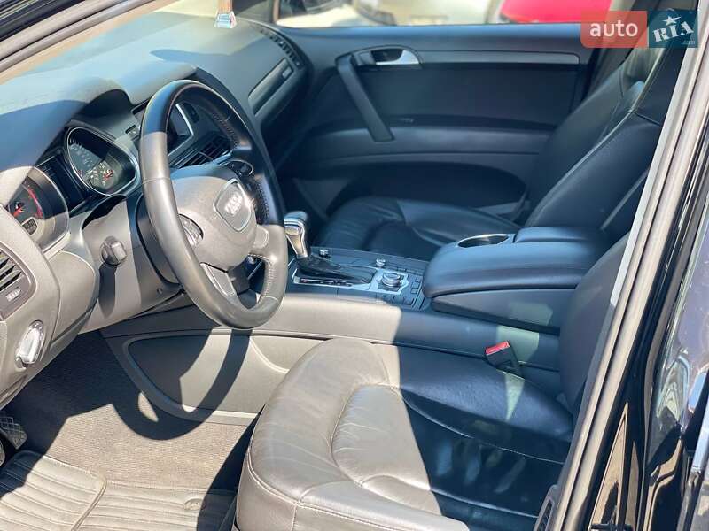 Внедорожник / Кроссовер Audi Q7 2013 в Одессе