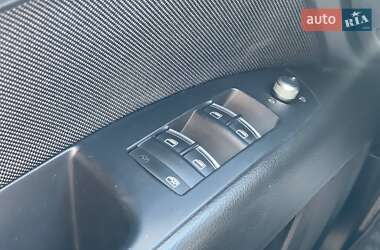 Внедорожник / Кроссовер Audi Q7 2013 в 