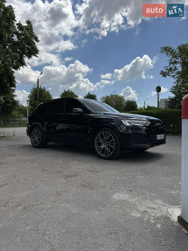 Внедорожник / Кроссовер Audi Q7 2021 в Белой Церкви