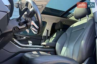 Внедорожник / Кроссовер Audi Q7 2020 в 