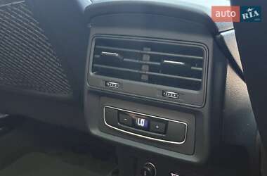 Внедорожник / Кроссовер Audi Q7 2020 в 