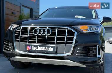 Внедорожник / Кроссовер Audi Q7 2020 в 