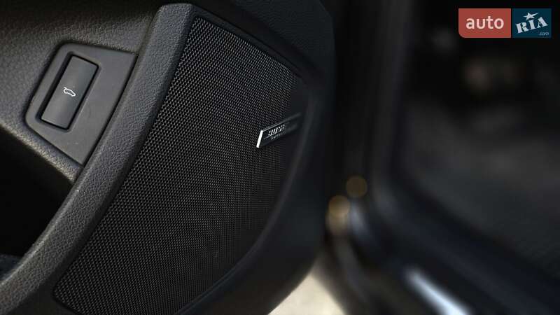 Позашляховик / Кросовер Audi Q7 2013 в Одесі