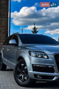 Внедорожник / Кроссовер Audi Q7 2007 в Дубно