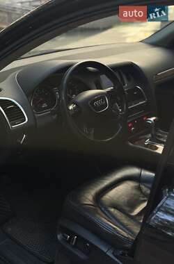 Внедорожник / Кроссовер Audi Q7 2013 в 