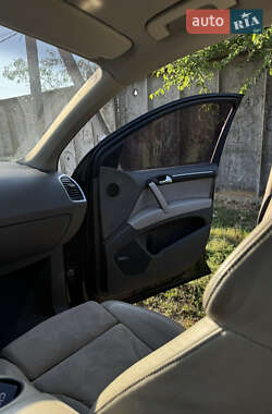 Внедорожник / Кроссовер Audi Q7 2008 в 
