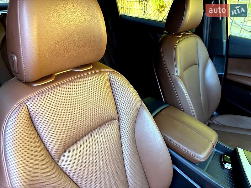 Внедорожник / Кроссовер Audi Q7 2016 в Хмельницком