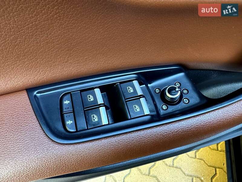 Внедорожник / Кроссовер Audi Q7 2016 в Хмельницком