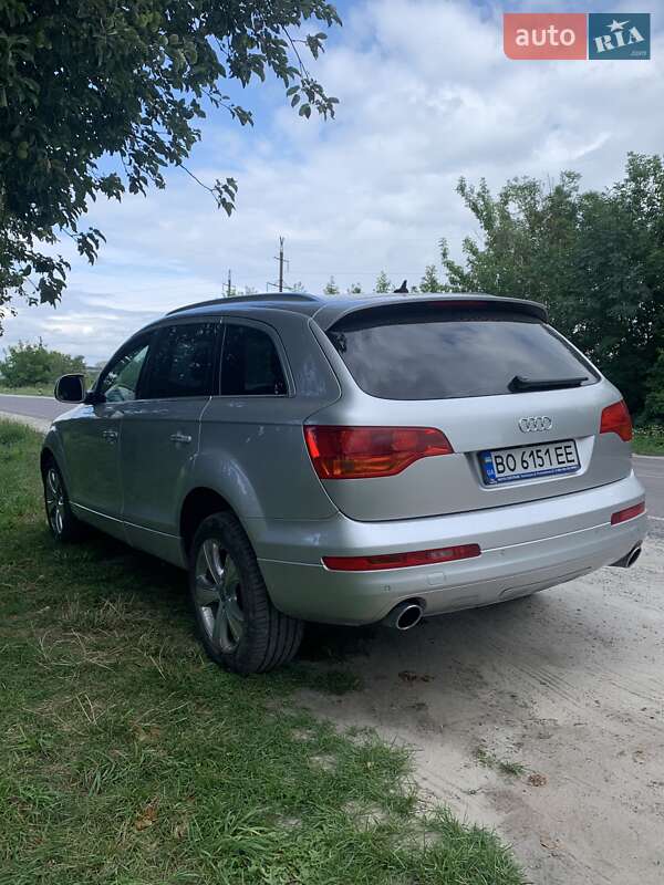 Внедорожник / Кроссовер Audi Q7 2006 в Кременце