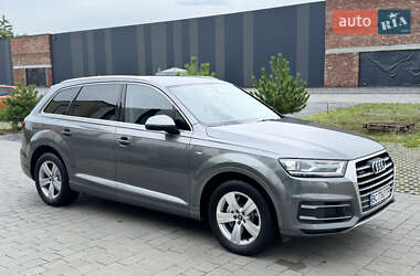 Позашляховик / Кросовер Audi Q7 2015 в Хмельницькому
