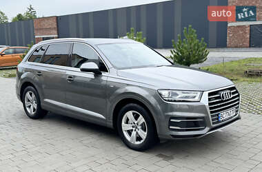 Внедорожник / Кроссовер Audi Q7 2015 в Хмельницком