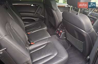 Внедорожник / Кроссовер Audi Q7 2013 в 