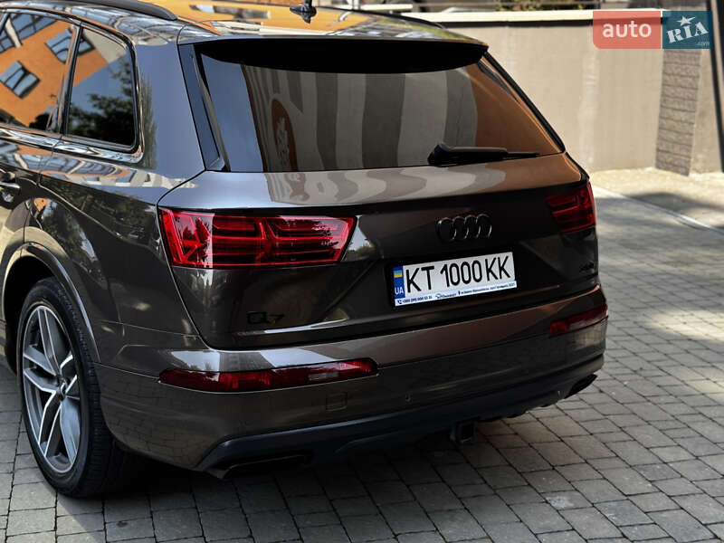 Позашляховик / Кросовер Audi Q7 2018 в Івано-Франківську