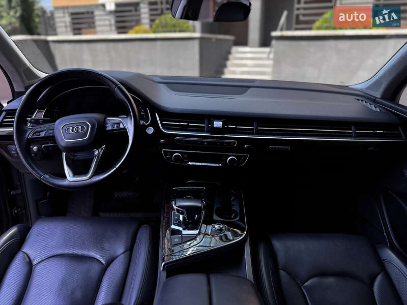 Позашляховик / Кросовер Audi Q7 2018 в Івано-Франківську