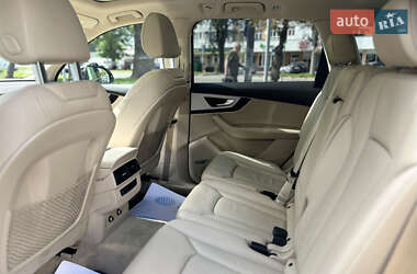 Внедорожник / Кроссовер Audi Q7 2019 в 