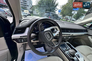 Внедорожник / Кроссовер Audi Q7 2019 в 