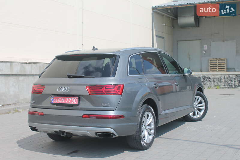 Внедорожник / Кроссовер Audi Q7 2017 в Львове