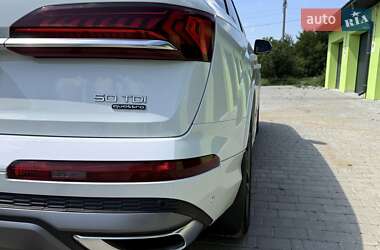 Внедорожник / Кроссовер Audi Q7 2020 в 